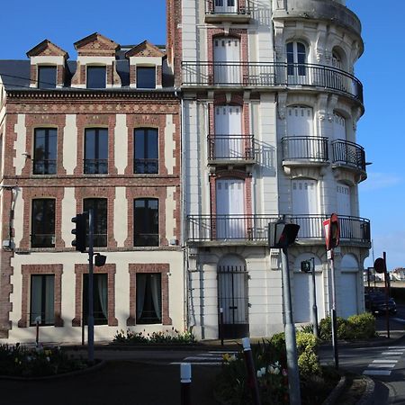 Nid Douillet A 30 Metres De La Grande Plage De Houlgate - Residence La Vague - Exterior photo