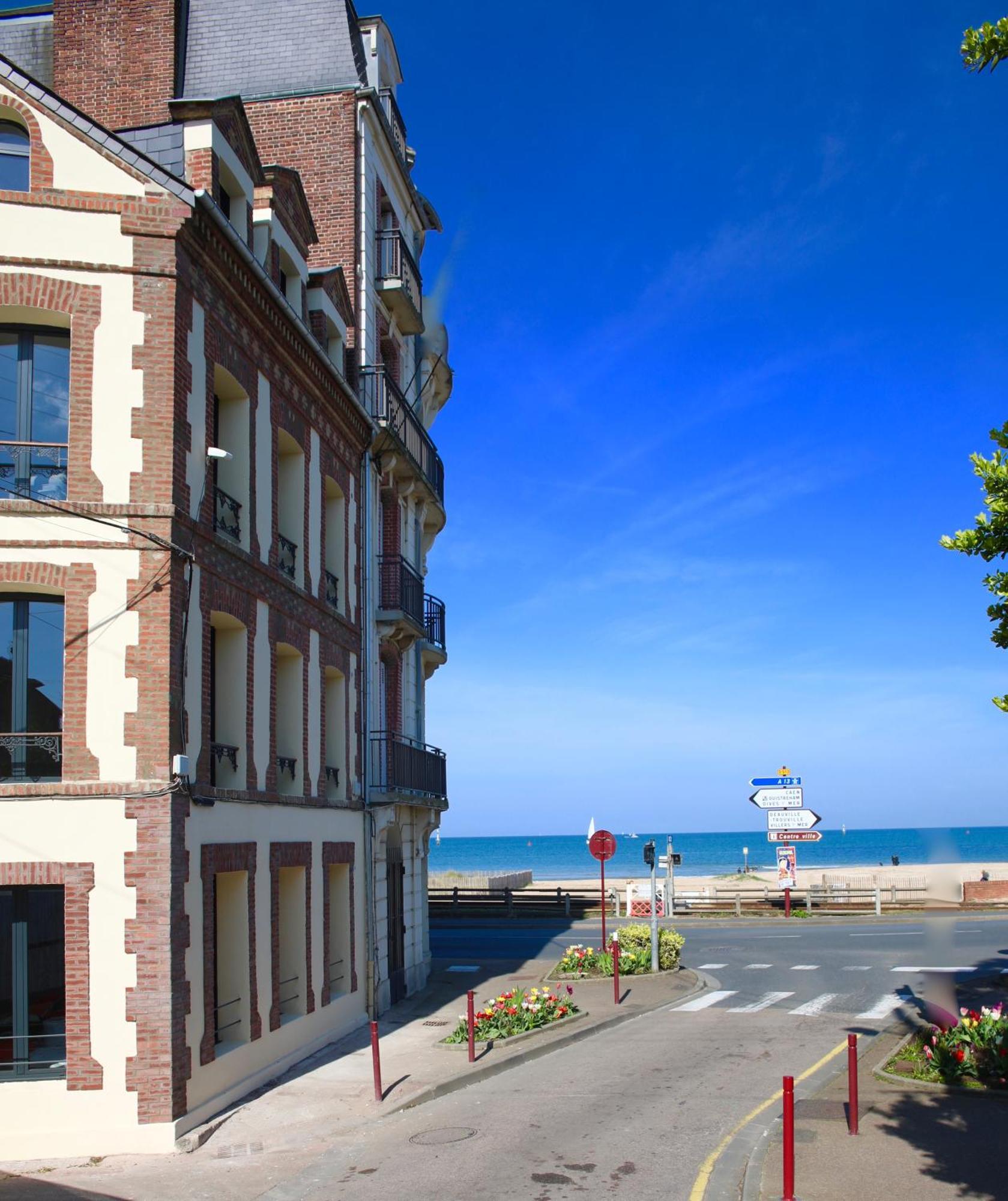 Nid Douillet A 30 Metres De La Grande Plage De Houlgate - Residence La Vague - Exterior photo